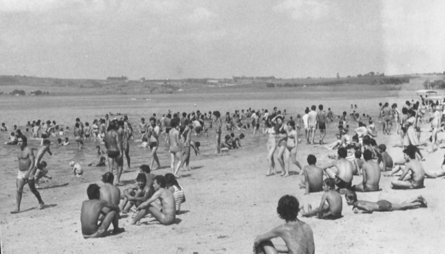 Praia dos Namorados